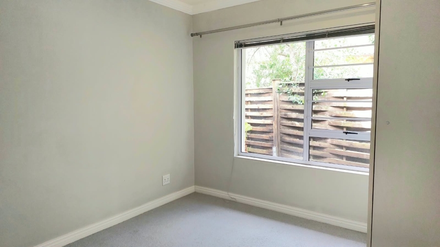 4 Bedroom Property for Sale in Gonubie North Eastern Cape